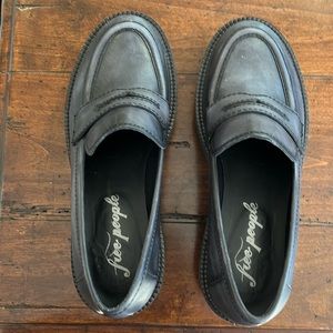 Free People women’s lug sole loafer